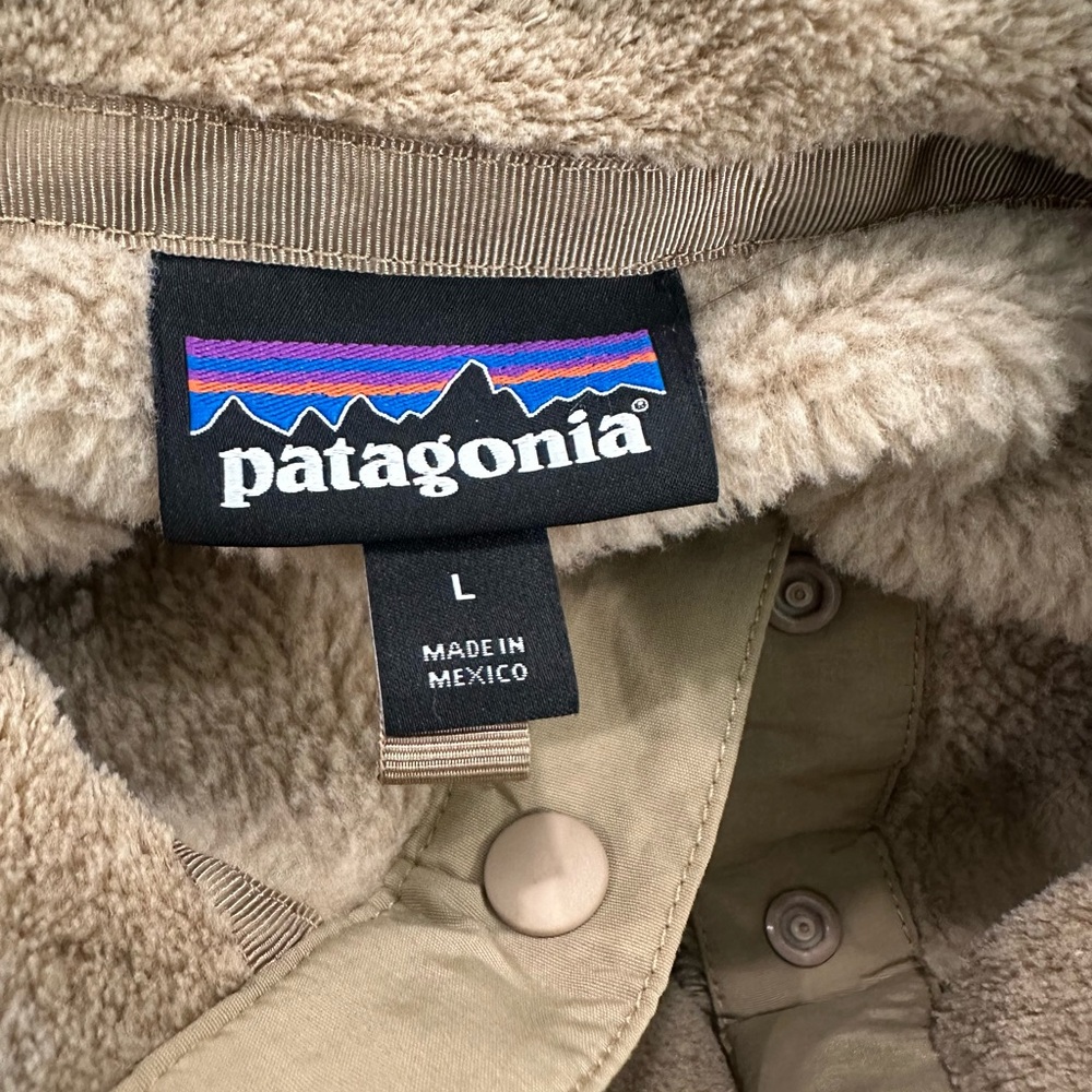 Patagonia Sherpa Fleece Pullover - Picture 2 of 5